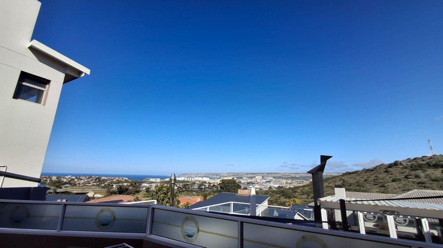 3 Bedroom Property for Sale in Seemeeu Park Western Cape
